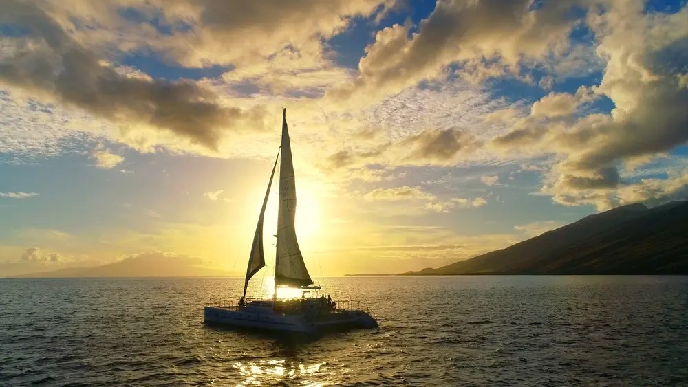 Sunset Sailing in Maui: The Island’s Most Iconic Ocean Adventure